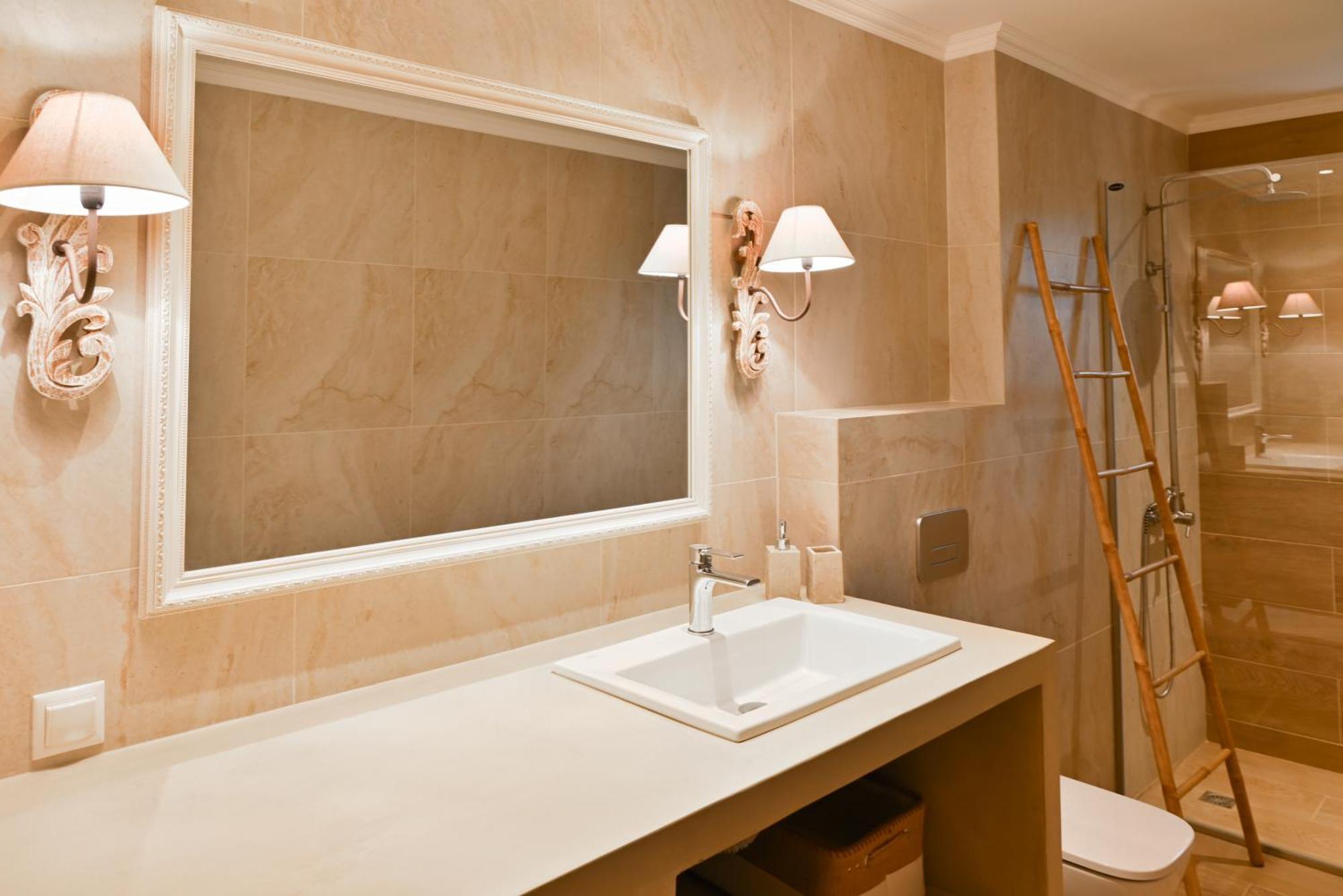 Efmar Exclusive Residences Gythio Bagian luar foto